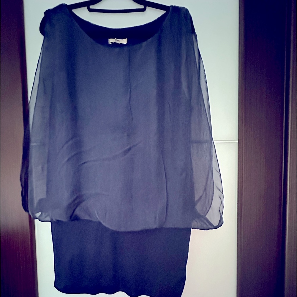 Gusy Italian tees size large